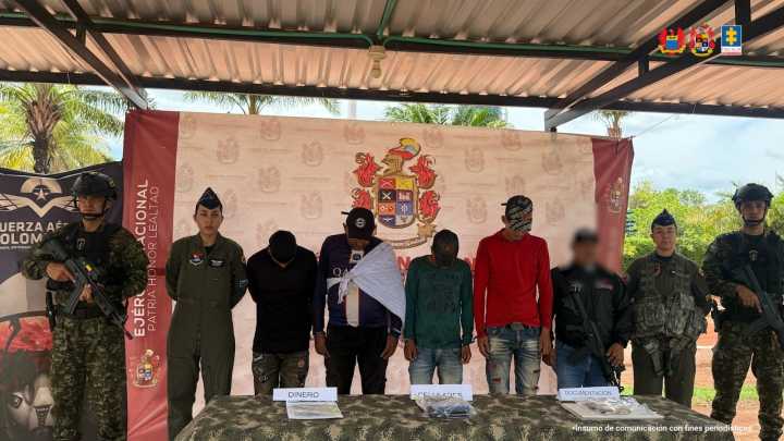 Por presuntamente extorsionar a ganaderos, comerciantes y transportadores fueron judicializados