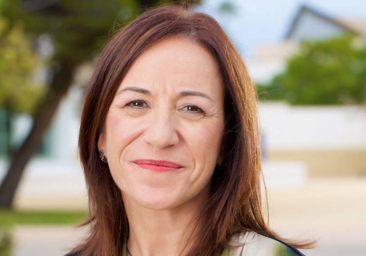 Carmen Vives, vicerrectora de la Universidad de Alicante, nombrada nueva vicepresidenta de Sespas