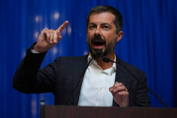 Pete Buttigieg rallies against redistricting in home state of Indiana