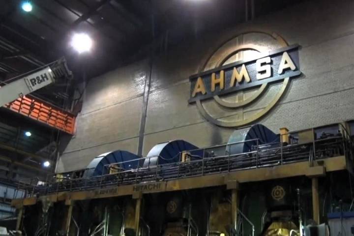 POLITICÓN: AHMSA, pese avance de subasta, reactivación de la acerera aún es incierta