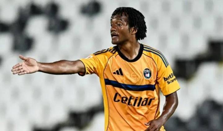 [Video] Cuadrado sufrió insólita expulsión con Pisa; pidió explicación
