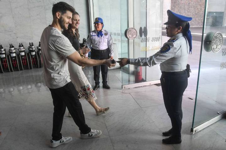 Inhabilitan a empresa de seguridad privada involucrada con cierre de recintos del INAH