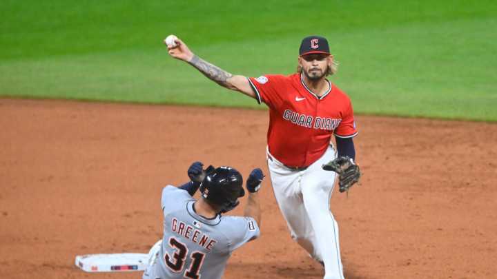 What is the Guardians' updated magic number to make the playoffs?