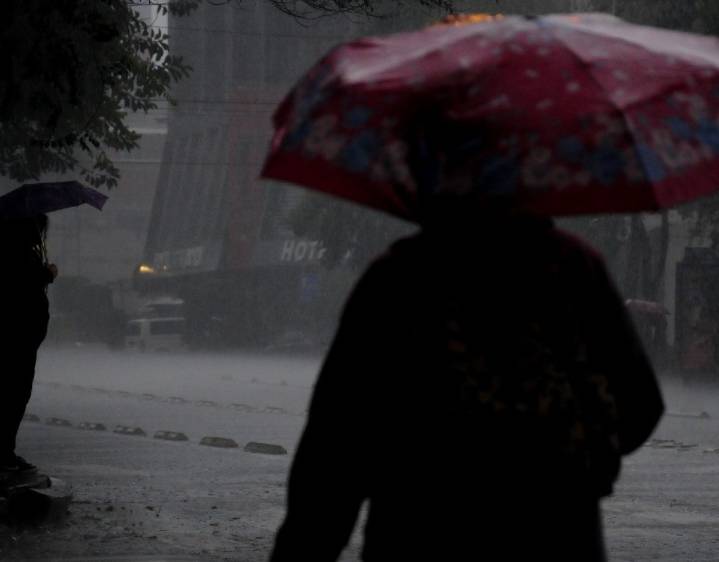 Lluvias y granizo en la CDMX: Activan la Alerta Roja
