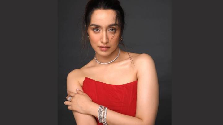 Shraddha Kapoor announces Choti Stree, animated spin