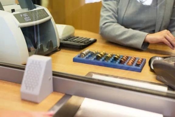 Privilegiados: Bancarios cerraron un nuevo aumento y el salario básico supera los $1,9 millones