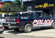 Detienen a dos sujetos por jugar a ser policías