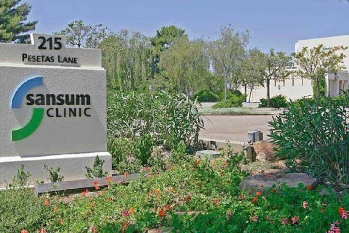 Clinic Workers Fired for 'Outright Violation' of Policy After Posting Photos Mocking Patients' Pap Smear Discharge