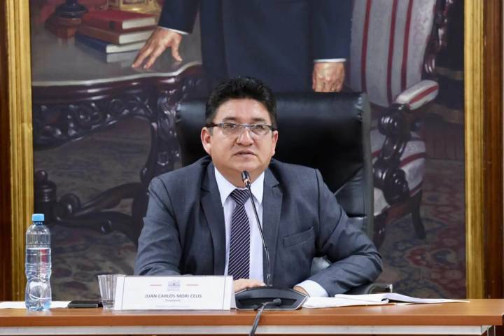 Congreso: comisión aprobó por insistencia la repotenciación de aeropuertos del país
