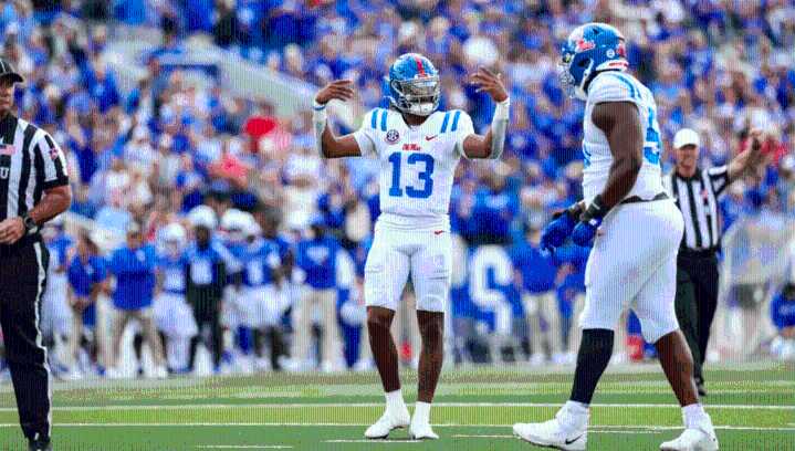 Ole Miss jumps to No. 17, Mississippi State receives votes in AP college football rankings