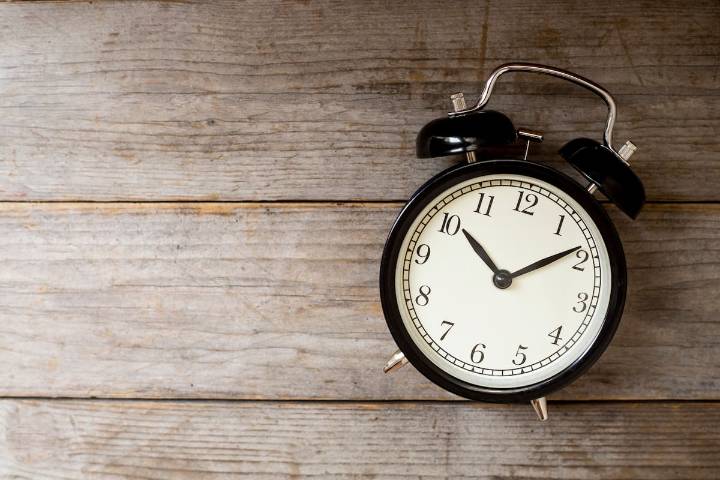 Cambio de hora en Chile: ¿Se atrasó o adelantó el reloj?