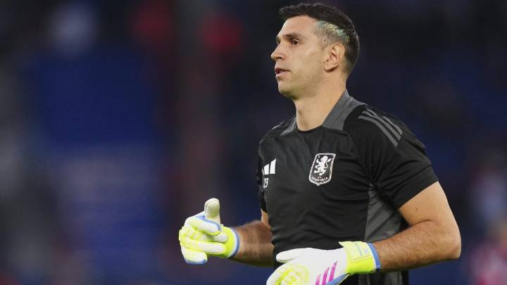 Dibu Martínez se queda en Aston Villa y cierra la puerta a un traspaso