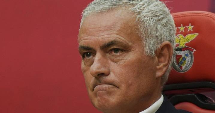 Mourinho described as a 'legend' at Chelsea ahead of return to former club in Champions League
