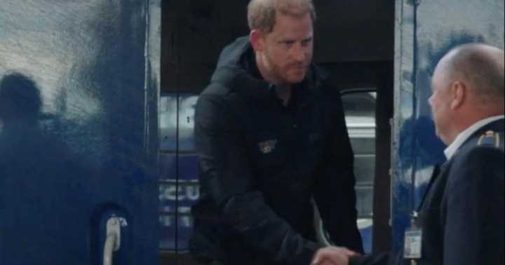 Prince Harry makes a surprise visit to Ukraine to support soldiers wounded in Russia's war