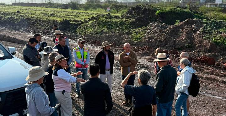 Ooapas dialoga con vecinos de Cerritos de San José por mejoras hídricas