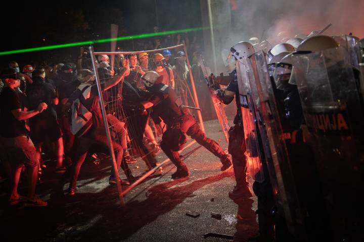 Serbian police fire tear gas at protesters  demanding free elections and justice