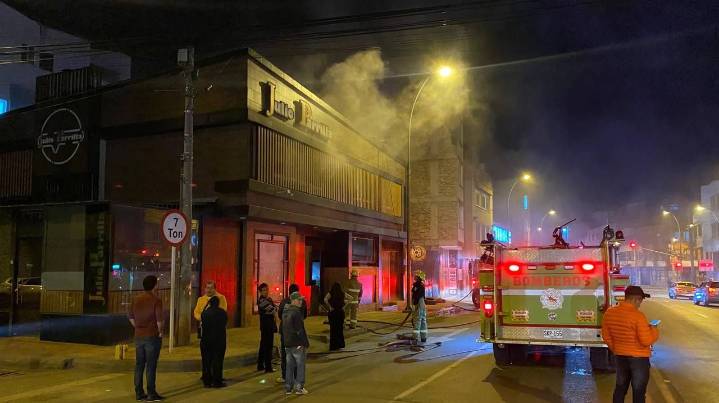 Incendio en restaurante de Duitama fue controlado gracias a acción conjunta del Cuerpo de Bomberos y comunidad