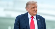 Trump declara organización terrorista al movimiento Antifa