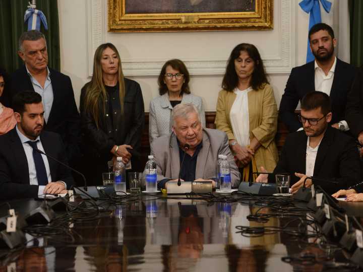 Tras el veto de Milei al financiamiento universitario, desde la UBA advierten: "Funcionaremos en estado crítico para terminar el año"