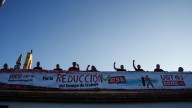 Encierro y concentraciones de los sindicatos para protestar ante el 'no' del Congreso a reducir la jornada