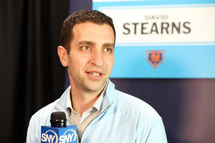 Mets president of baseball operations defends deadline strategy