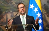 Yván Gil: "No hay alianzas militares; priorizamos la paz regional"