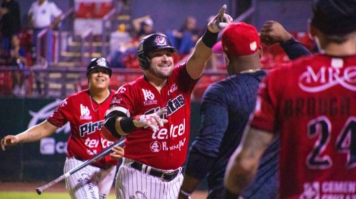 POR LA SERIE DE CAMPEONATO