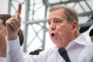 Edmundo González calificó de «barbarie» la detención arbitraria de toda una familia en Venezuela