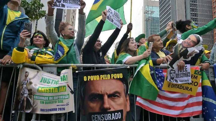 Seguidores de Bolsonaro salen a las calles de Brasil antes del veredicto por presunto golpe de Estado