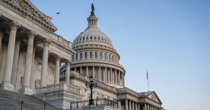 Maryland Democrats in Congress react to layoff threat with government shutdown looming