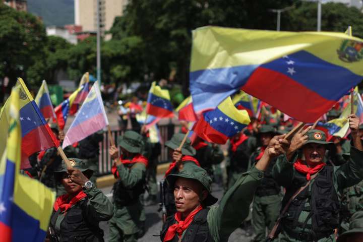 Venezuela evalúa declarar «estado de conmoción exterior» ante «agresiones» de EE.UU.