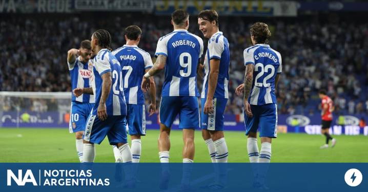 Espanyol ganó un partidazo con diez hombres y es escolta de Real Madrid en LaLiga