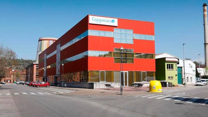 Este es el edificio de Langreo al que Duro Felguera trasladará su sede central
