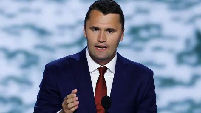 Baleado Charlie Kirk activista pro Trump en Utah