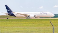 Lufthansa Receives 1st Boeing 787-9 Dreamliner With New Allegris Cabin