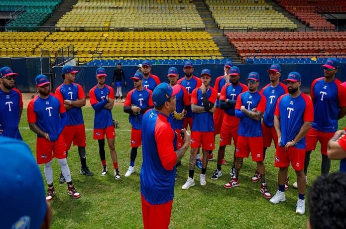Tiburones inicia "minicamp" para la venidera temporada de beisbol