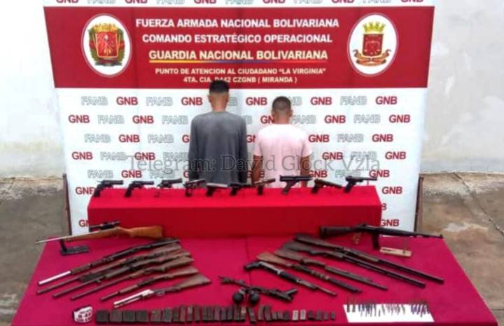 Detenidos con 24 armas de fuego