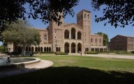 Estudiantes, profesores y personal de Universidad de California demandan a gobierno de Trump