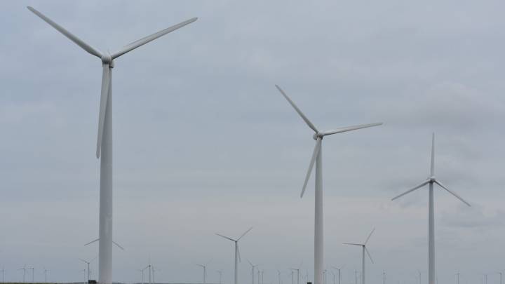 Mayor candidates talk about how they would pursue clean air, energy