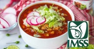 IMSS presenta el “PozolIMSS”: una receta tradicional, nutritiva y baja en calorías
