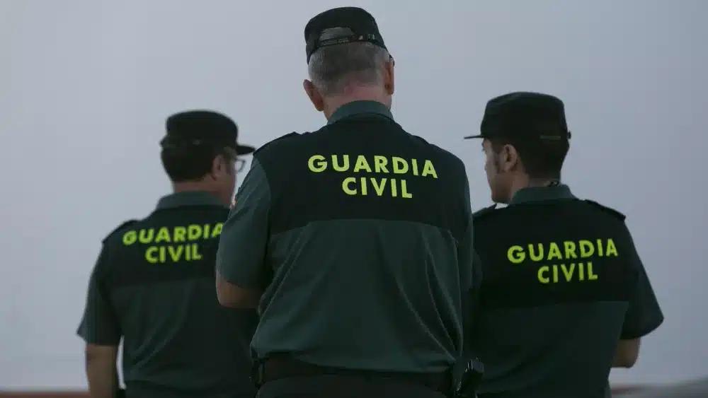 La Guardia Civil intercepta una narcolancha en el Puerto de Gelves