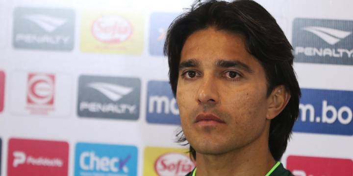 Su selección quedó a un paso del Mundial 2026, intentó regresar a un año de retirarse como una leyenda y el DT lo descartó con una dura frase