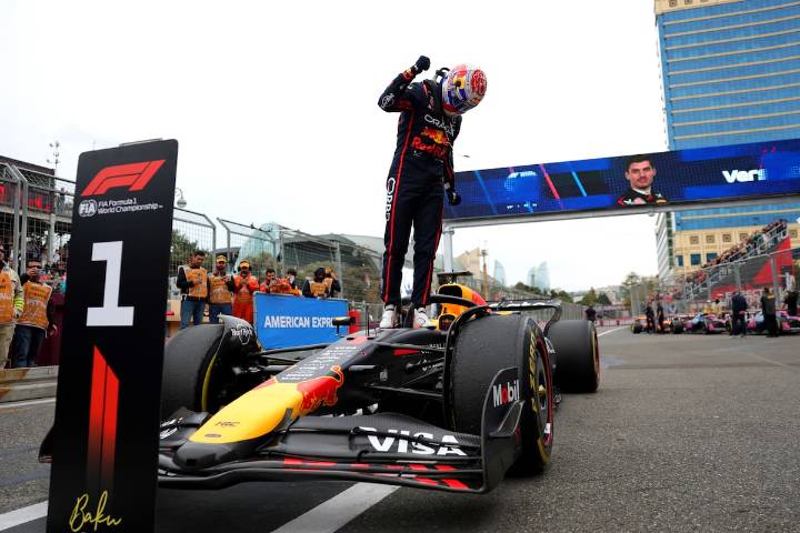 ¿Esperanza de remontada? Max Verstappen domina el GP de Azerbaiyán de la F1 ante a una espantosa carrera de los McLaren
