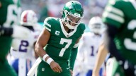 Jets revert to bad habits in loss to Bills; Justin Fields suffers concussion