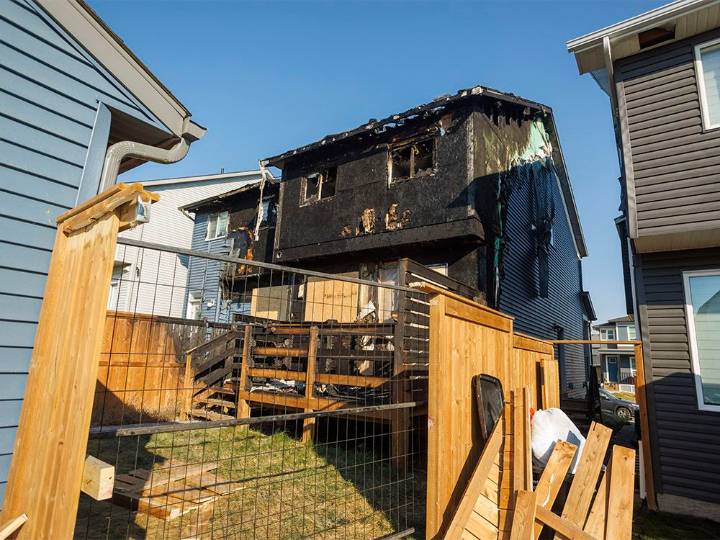 Duplex fire in northeast Calgary displaces five, sends toddler to hospital