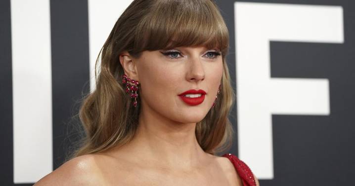 Taylor Swift wins 5-year restraining order against her alleged stalker