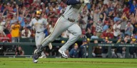 Brewers beat Cardinals 3-2 in extra innings, Magic Number now 1 in NL Central