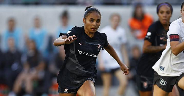 Chelsea reaches verbal deal to acquire Angel City's Alyssa Thompson, written deadline looms