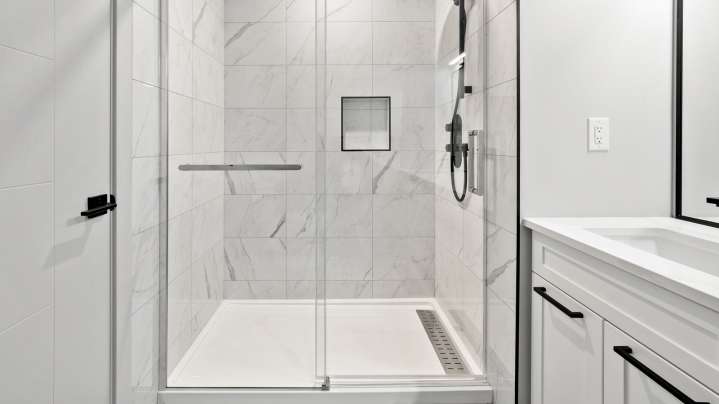 Downsides To Having A Ceramic Shower Tray (& Better Alternatives To Try)