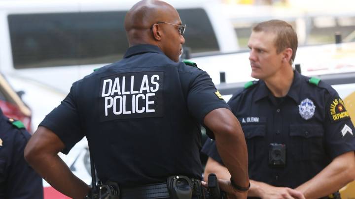 Blog en vivo: 3 heridos tras tiroteo en centro de ICE en Dallas